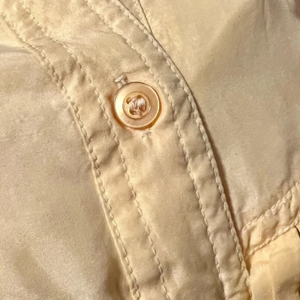 💯% Silk Soft Western Style Frill Button Down - Picture 10 of 10